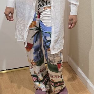 Lulumari Multicolor Tropical Print Pants